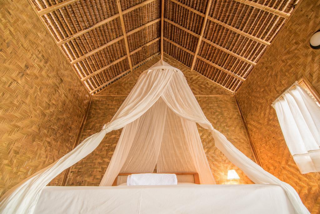 Full Moon Hostel Nusa Penida Rum bild